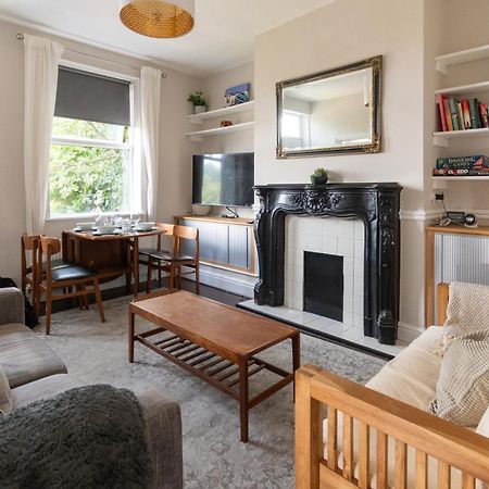 Host & Stay - Argie House Лийдс Екстериор снимка