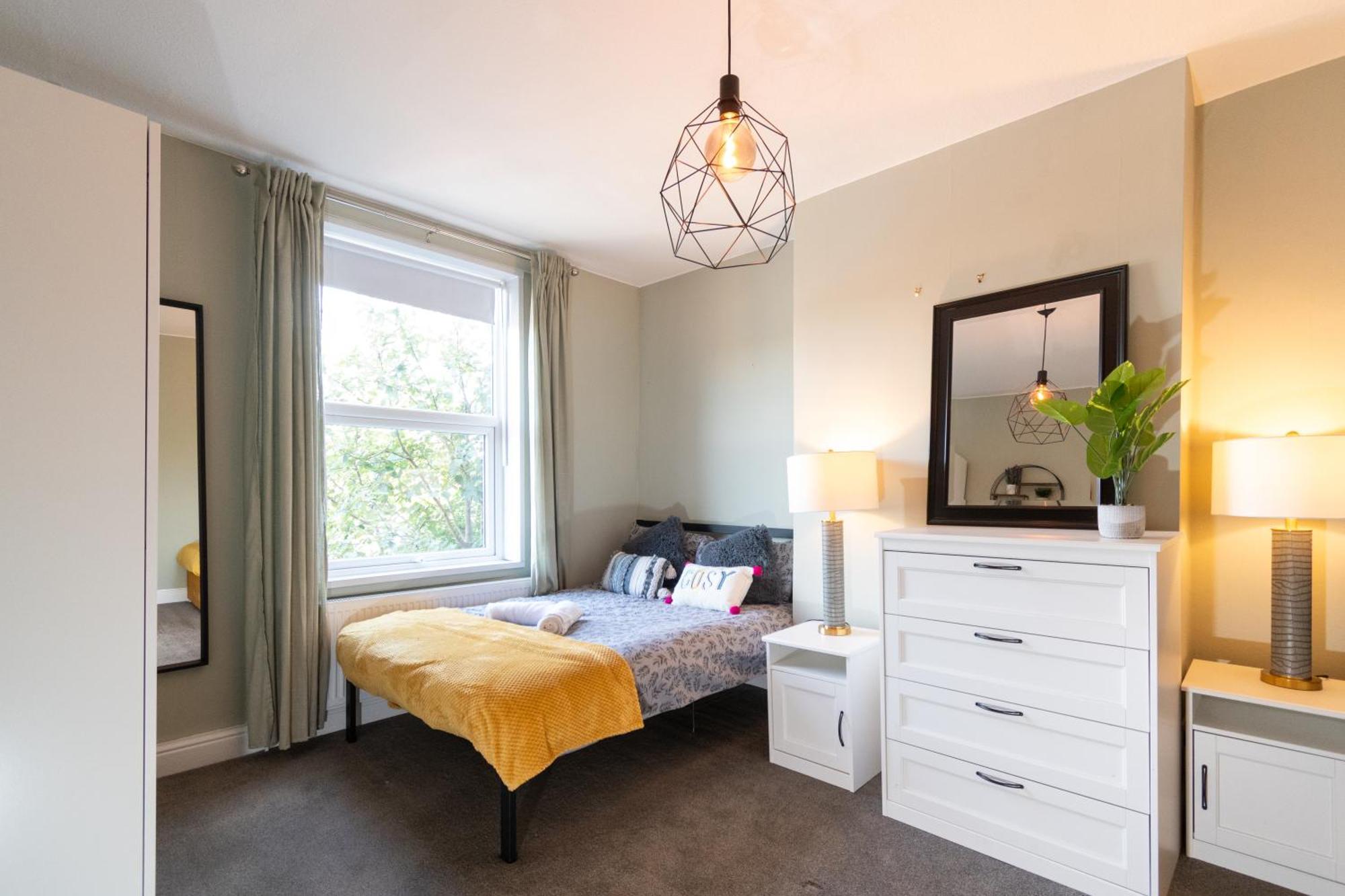 Host & Stay - Argie House Лийдс Екстериор снимка